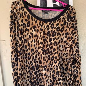 Forever 21 leopard studded sweater size 1x bnwot